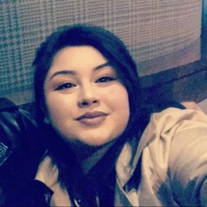 Meet your Posher, Cristal